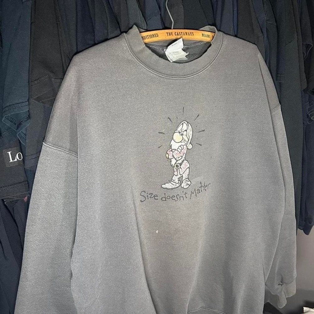 90s Y2K faded Grey vintage crewneck sweatshirt streetwear Disney